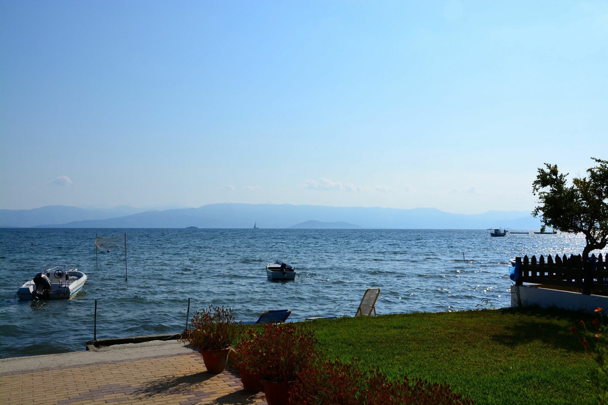 Seafront Aparthotel Kavos